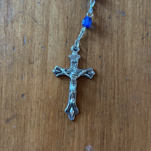 Rosary in a beautiful Blessed Mary Ceramic storage Box ~ NEW without box - Picture 7 of 8